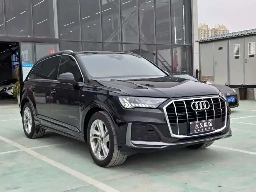 Audi Q7 — фото 2