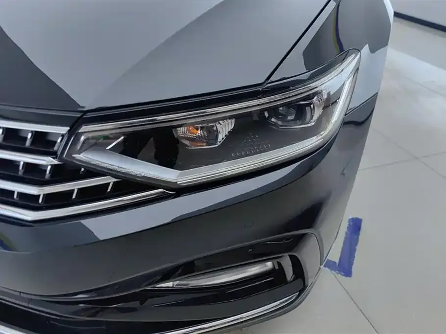 Volkswagen Magotan 2023 из CN, фото 5