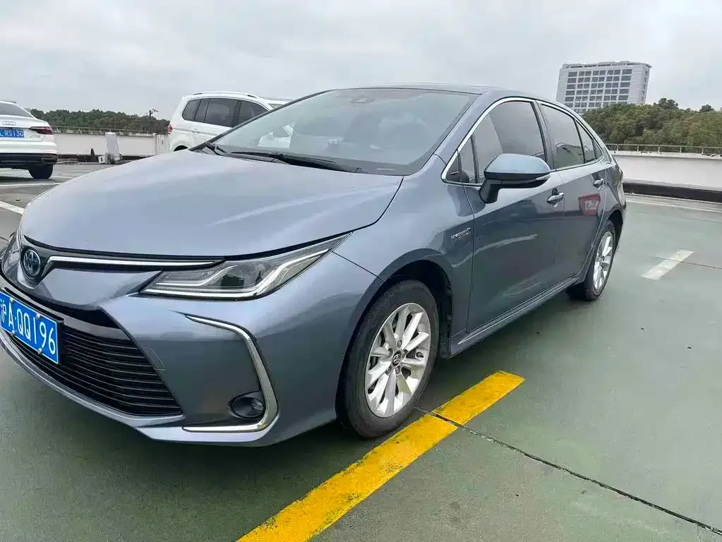 Toyota Corolla 2022 из CN, фото 1