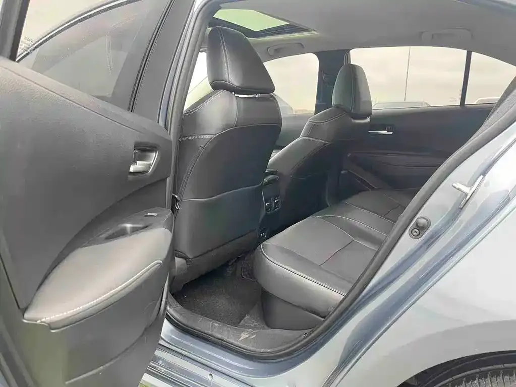 Toyota Corolla 2022 из CN, фото 10