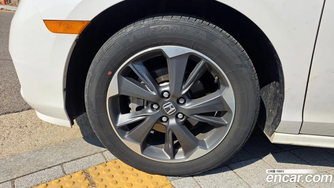 Honda Odyssey 2023 из KR, фото 10