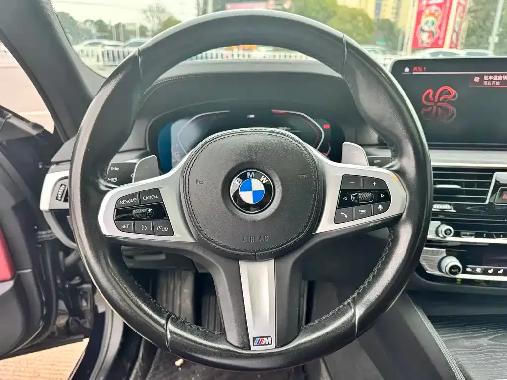 BMW 5 Series — фото 2