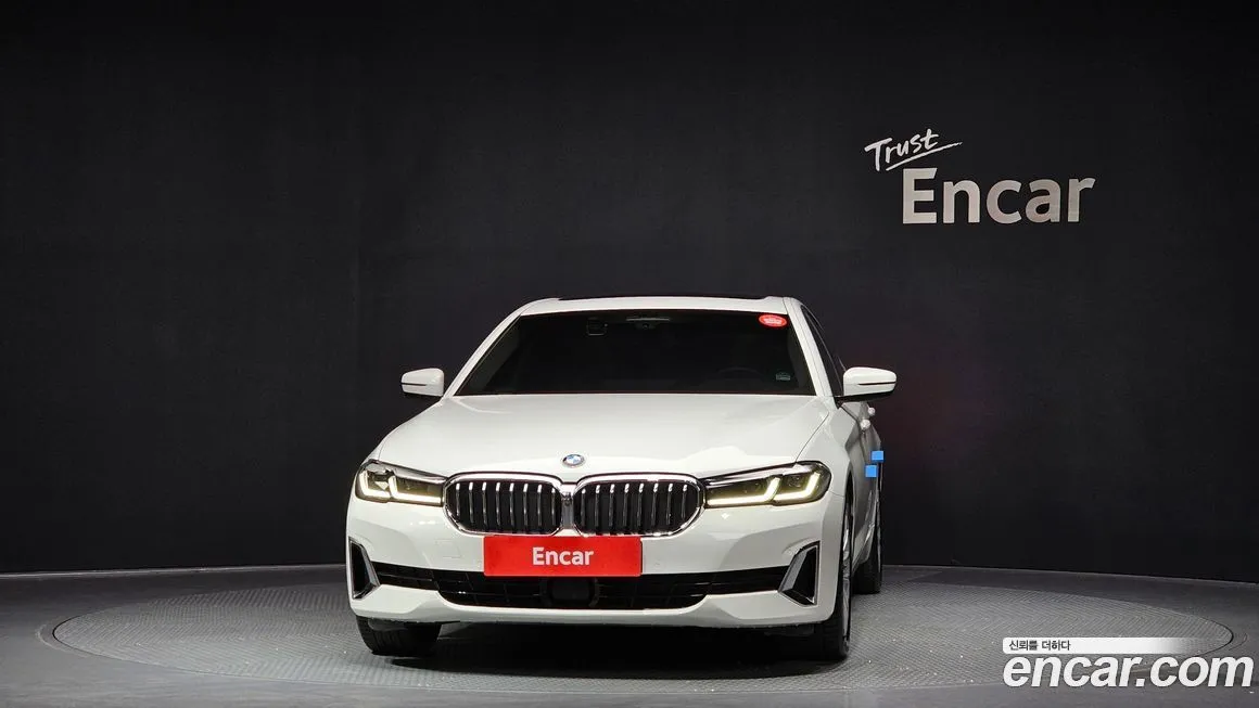 BMW 5-Series — фото 3