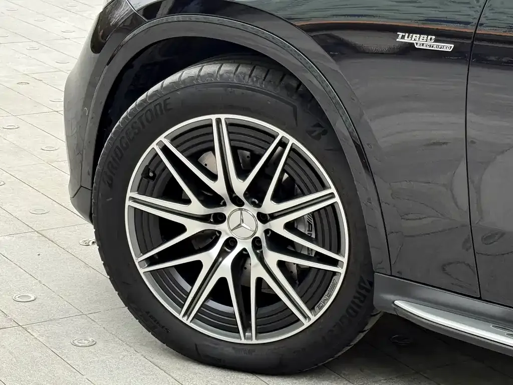 Mercedes-Benz GLC AMG 2025 из CN, фото 2