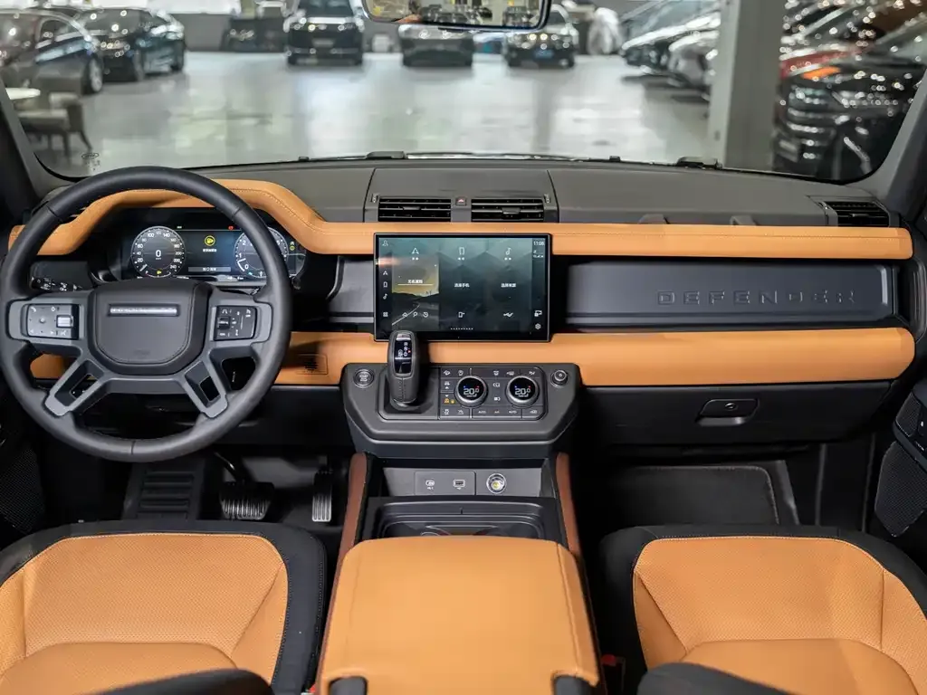 Land Rover Defender — фото 8