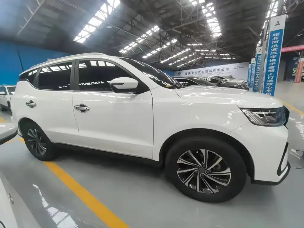 Geely Vision X6 2021 из CN, фото 3