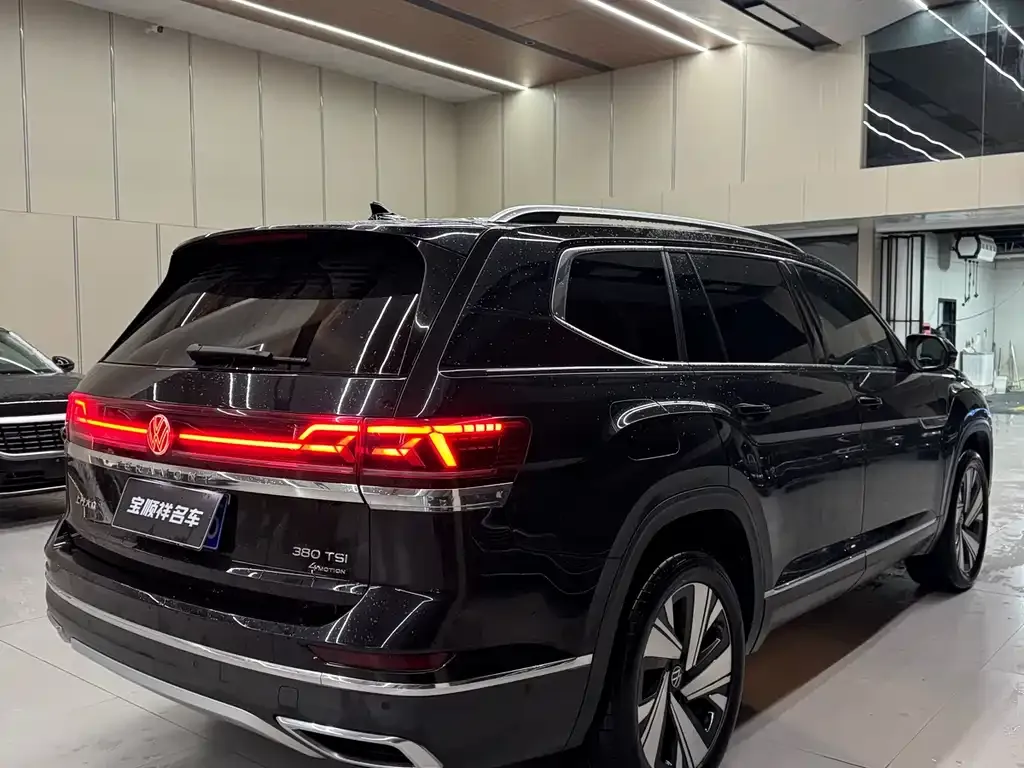 Volkswagen Teramont 2023 из CN, фото 2