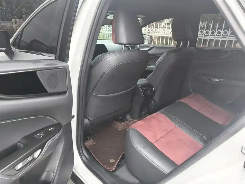 Lexus NX 2022 из CN, фото 2
