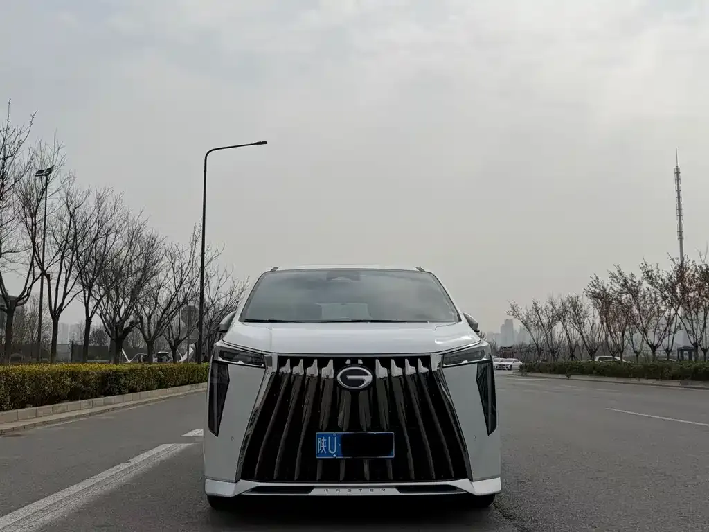 GAC Motor Trumpchi M8 — фото 7