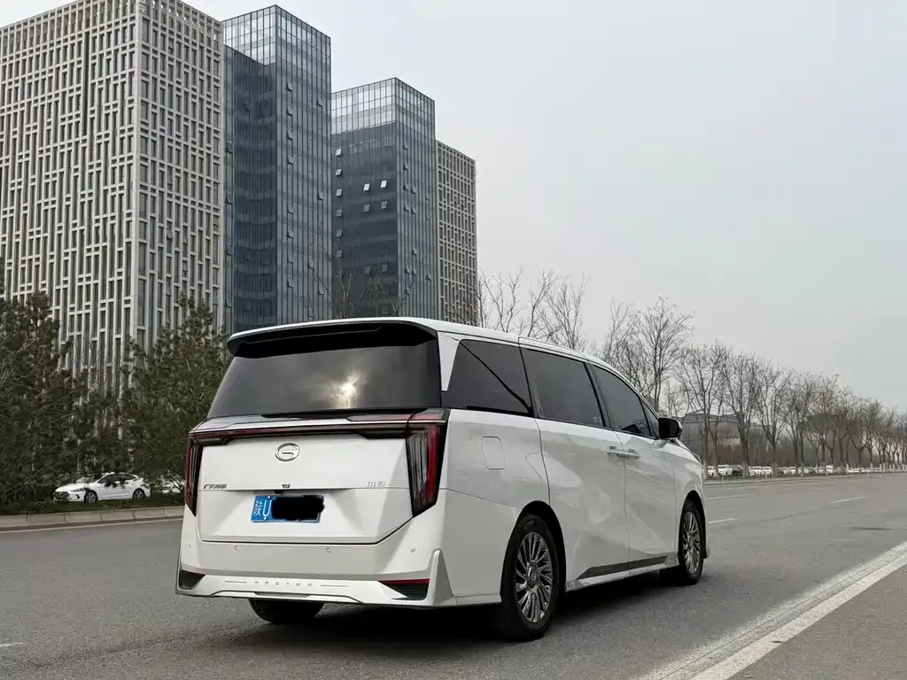 GAC Motor Trumpchi M8 — фото 8