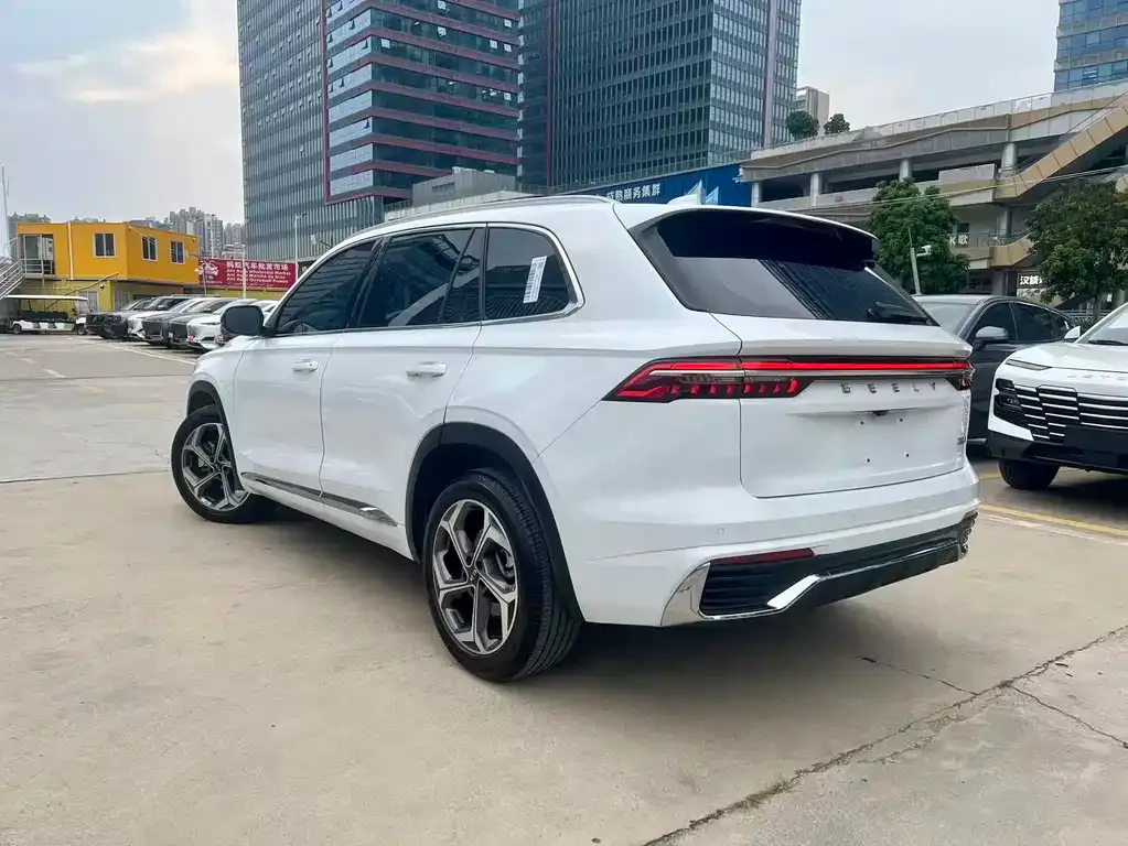 Geely Xingyue L — фото 6