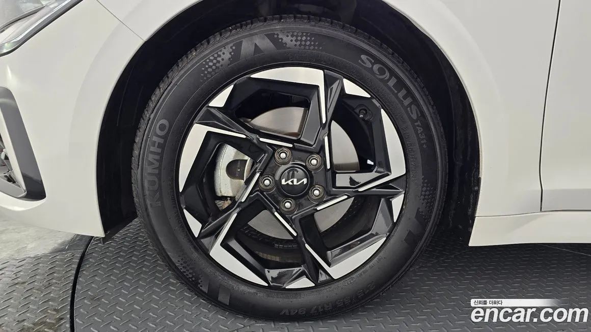 Kia K5 2024 из KR, фото 2