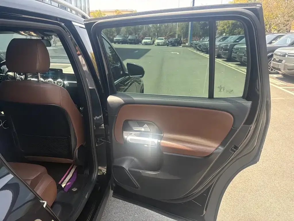 Mercedes-Benz GLB 2022 из CN, фото 5