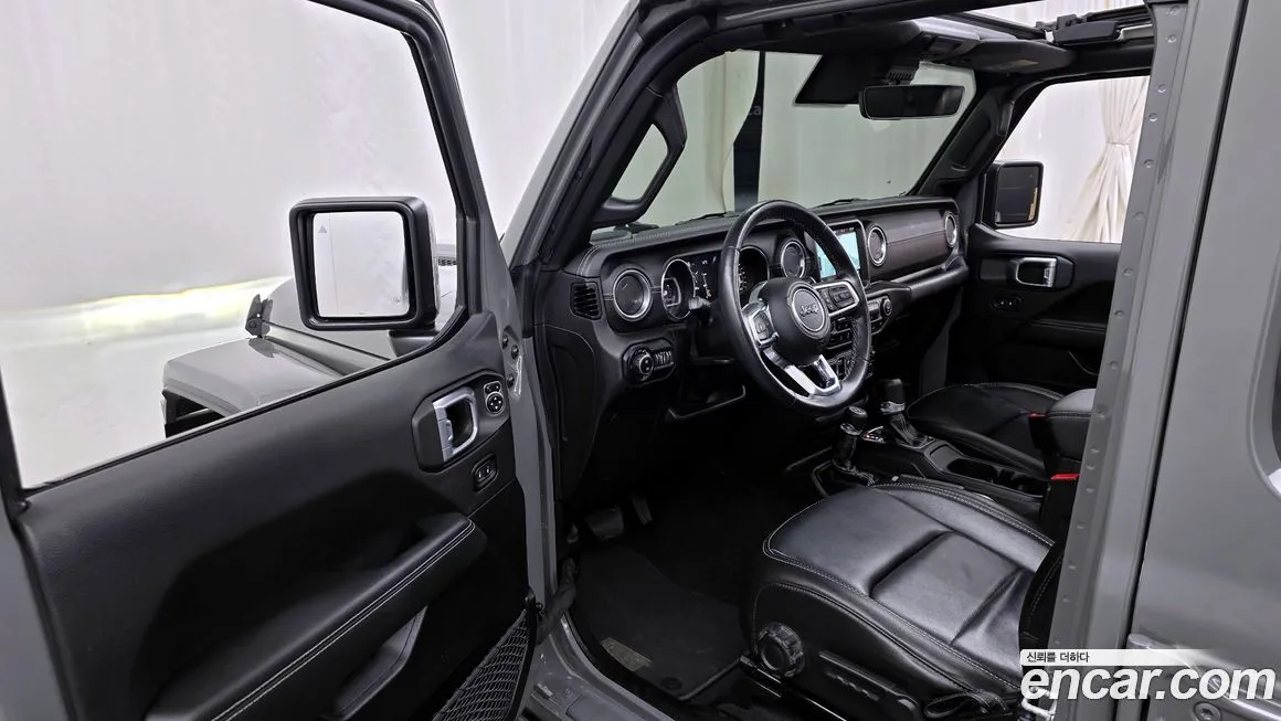 Jeep Wrangler 2021 из KR, фото 6