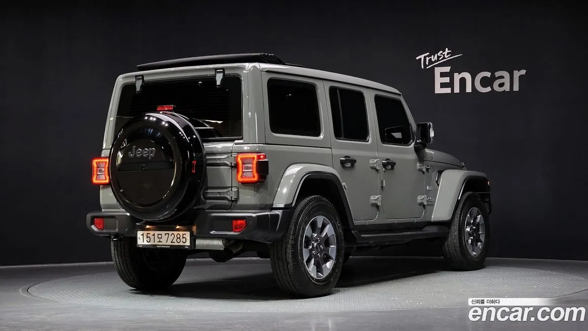 Jeep Wrangler 2021 из KR, фото 8