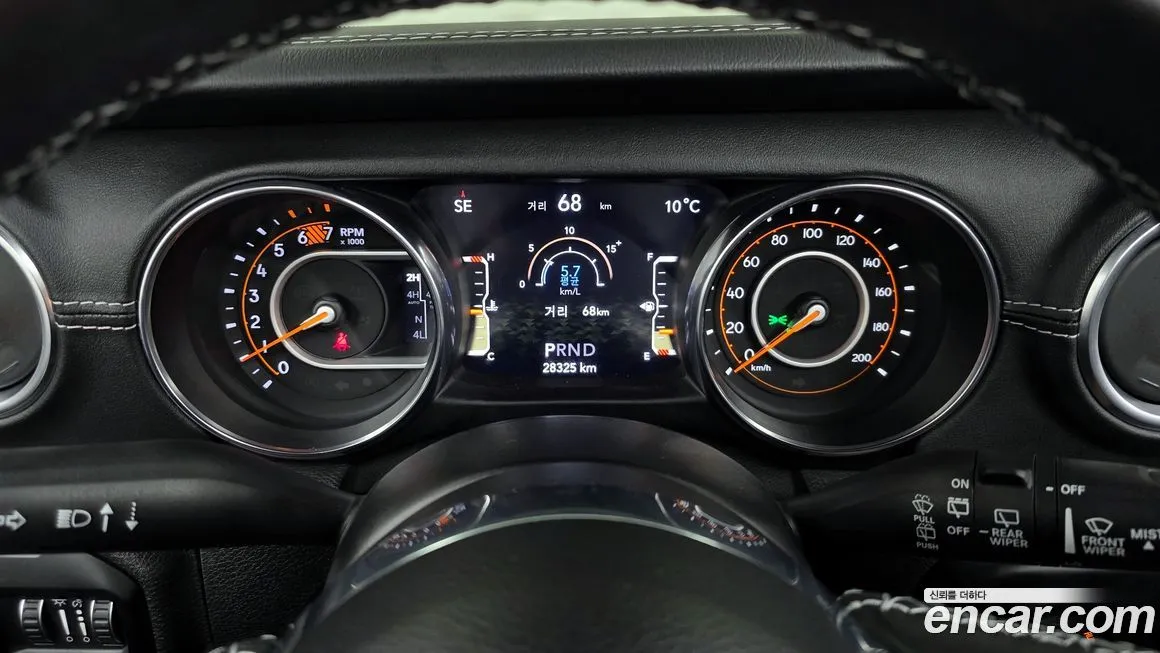 Jeep Wrangler 2021 из KR, фото 9