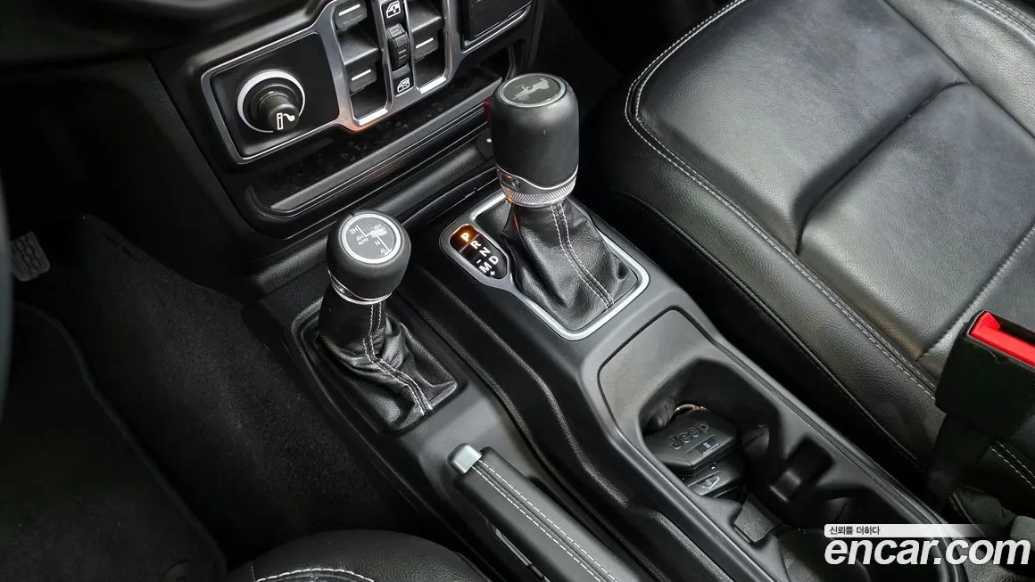 Jeep Wrangler 2021 из KR, фото 5