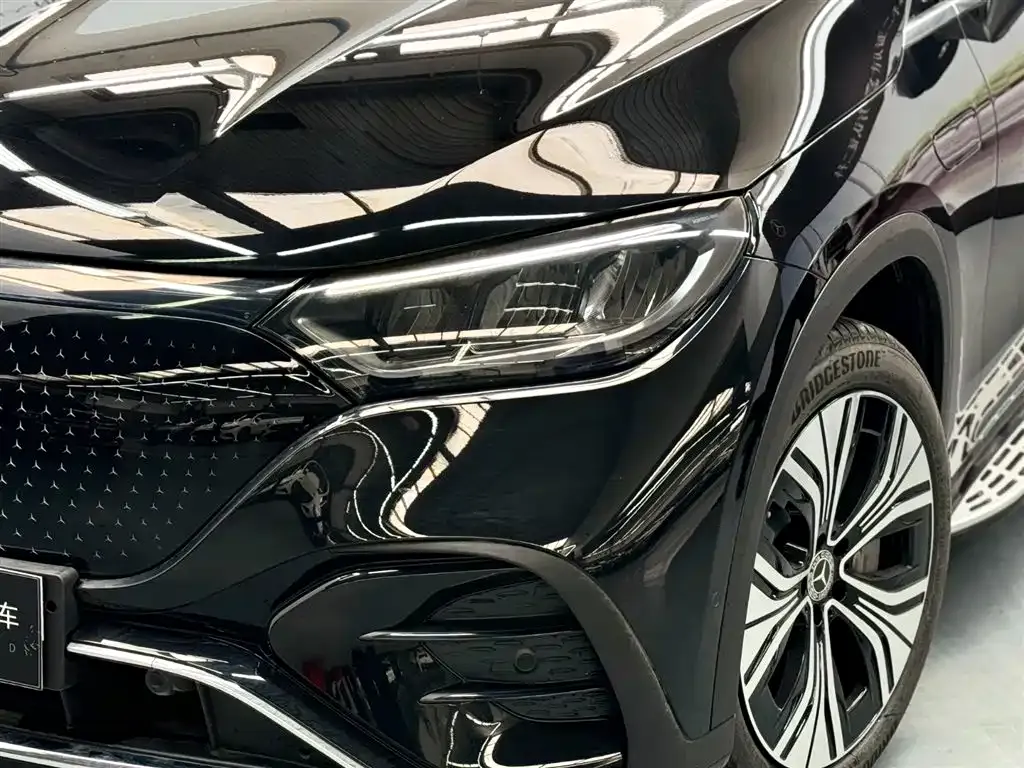 Mercedes-Benz EQE SUV — фото 9