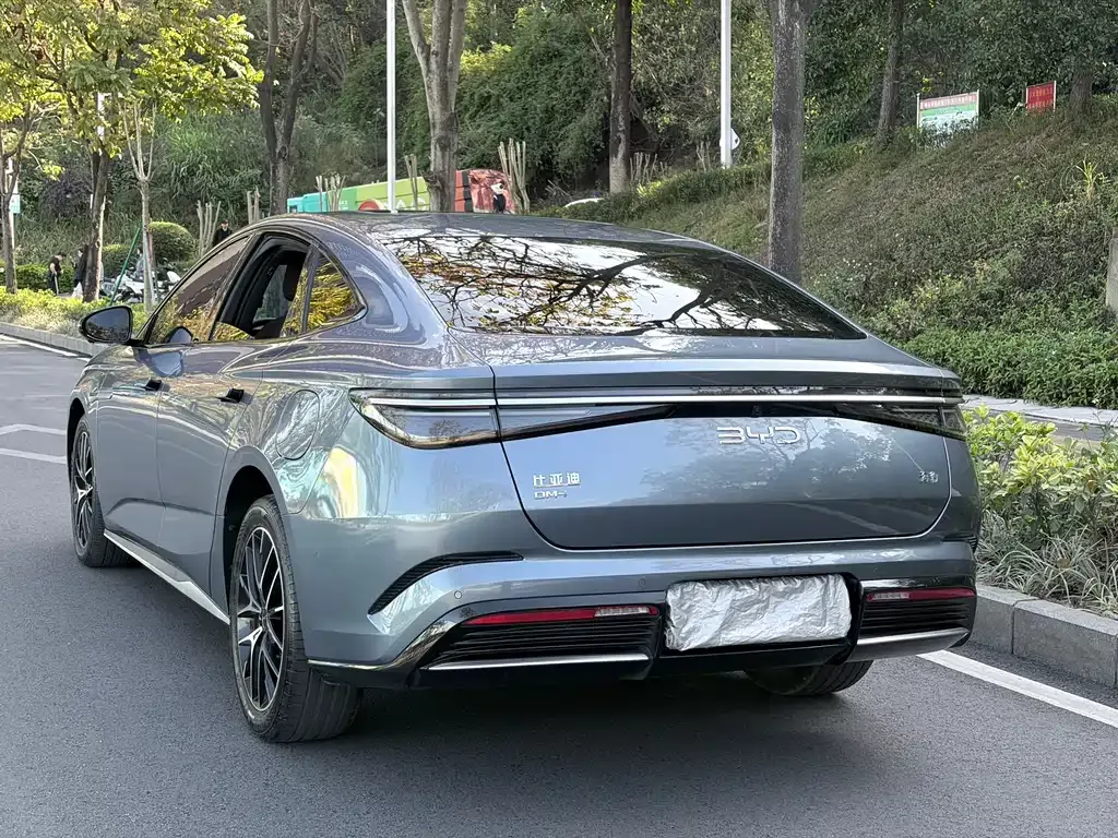 BYD Seal — фото 7