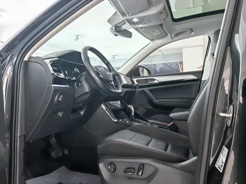 Volkswagen Tayron 2022 из CN, фото 6