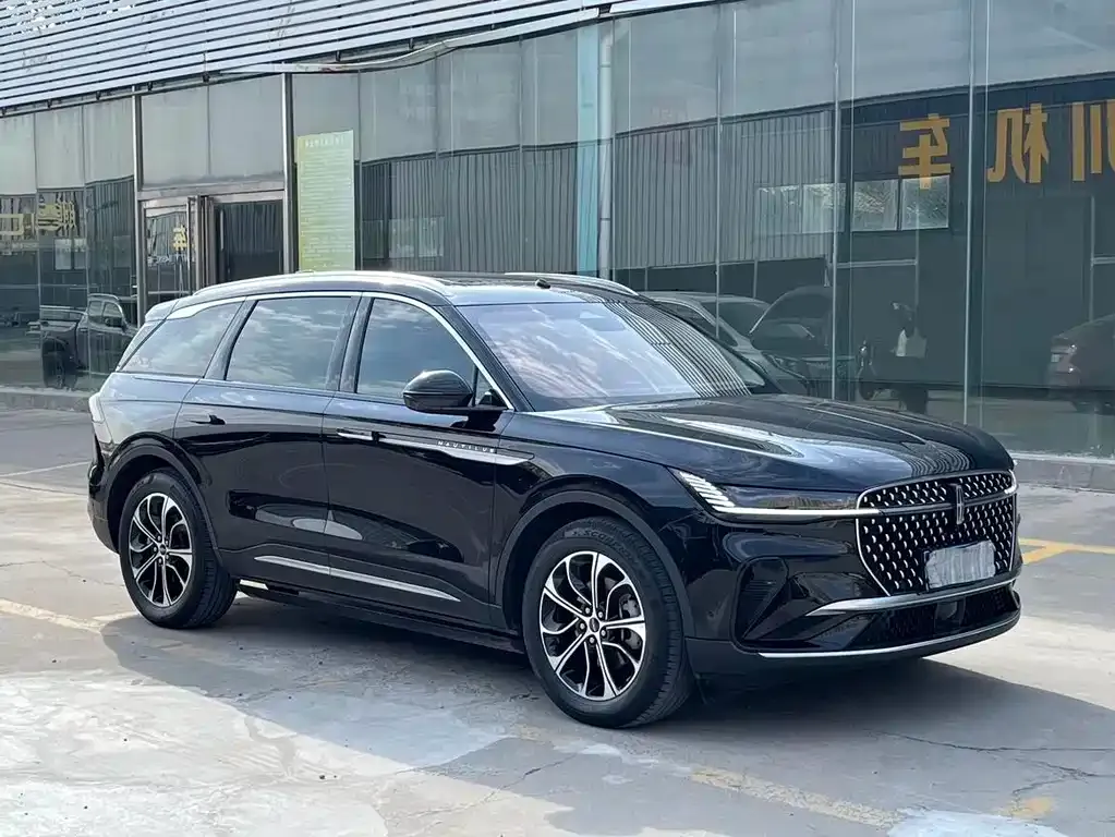 Lincoln Nautilus 2023 из CN, фото 8