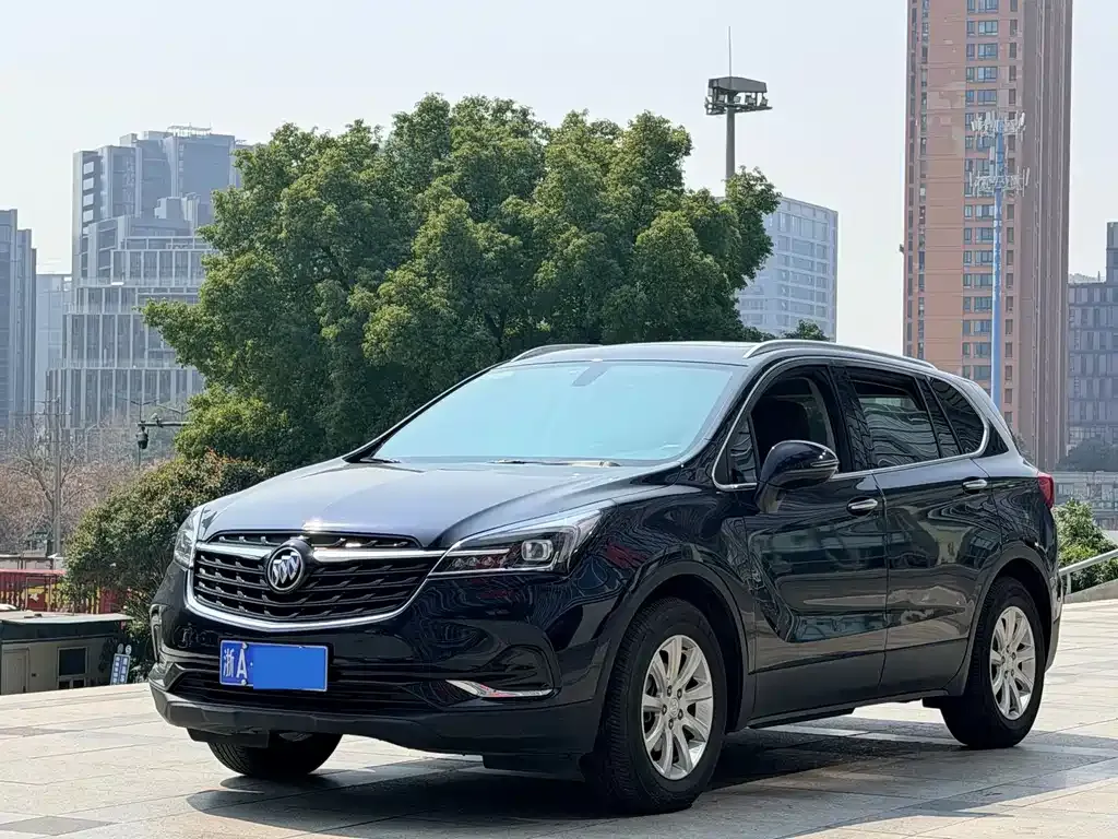 Buick Envision Plus — фото 1