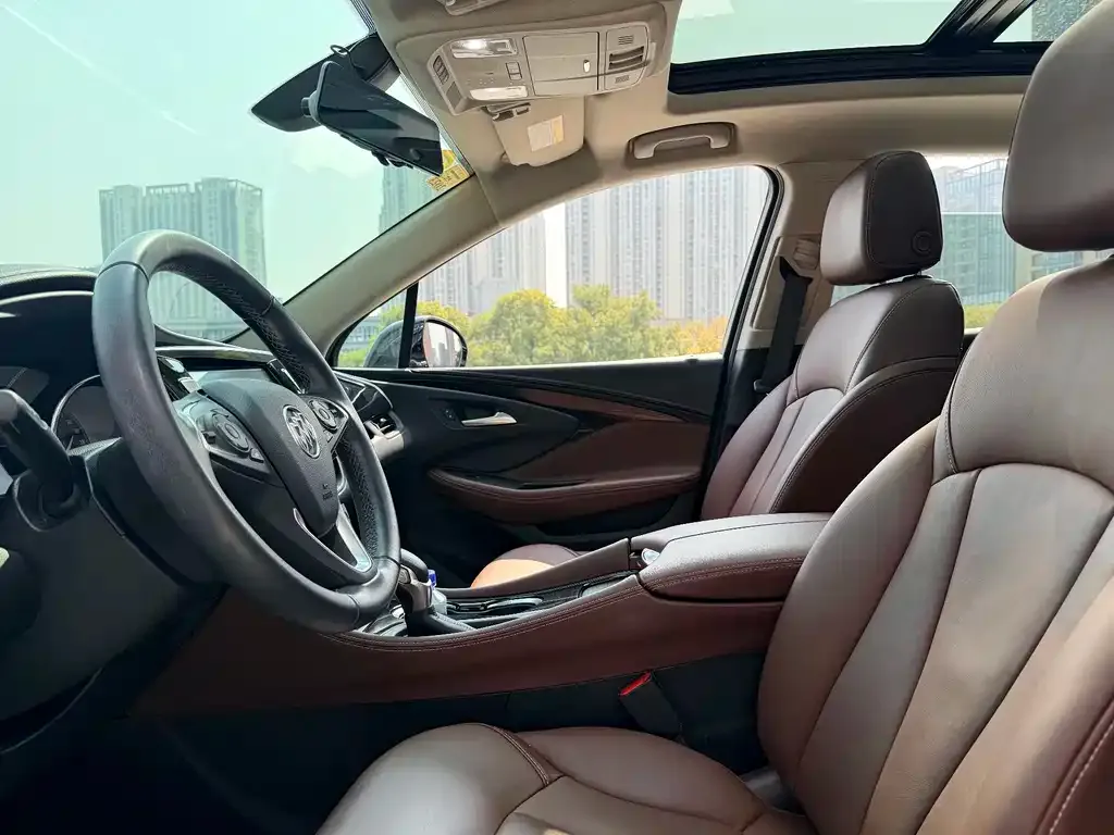 Buick Envision Plus — фото 3