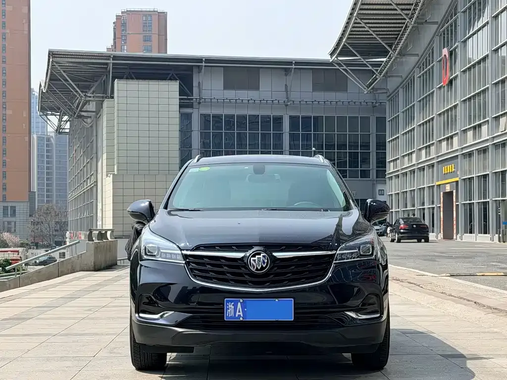 Buick Envision Plus — фото 2