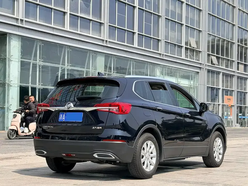 Buick Envision Plus — фото 7