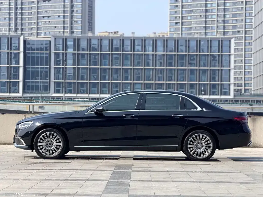 Mercedes-Benz E-Class 2023 из CN, фото 7