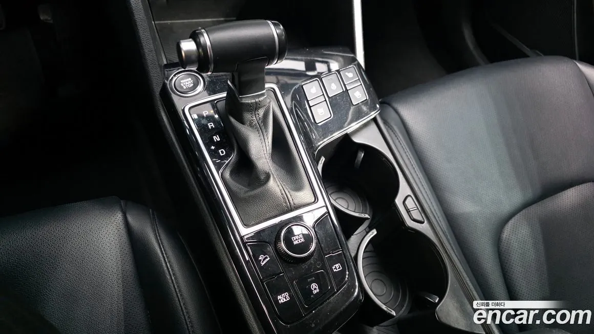 Kia Sportage — фото 5