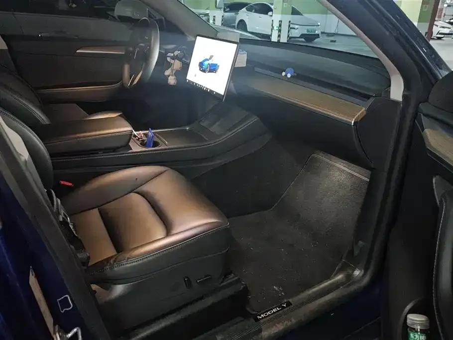 Tesla Model Y 2022 из CN, фото 8