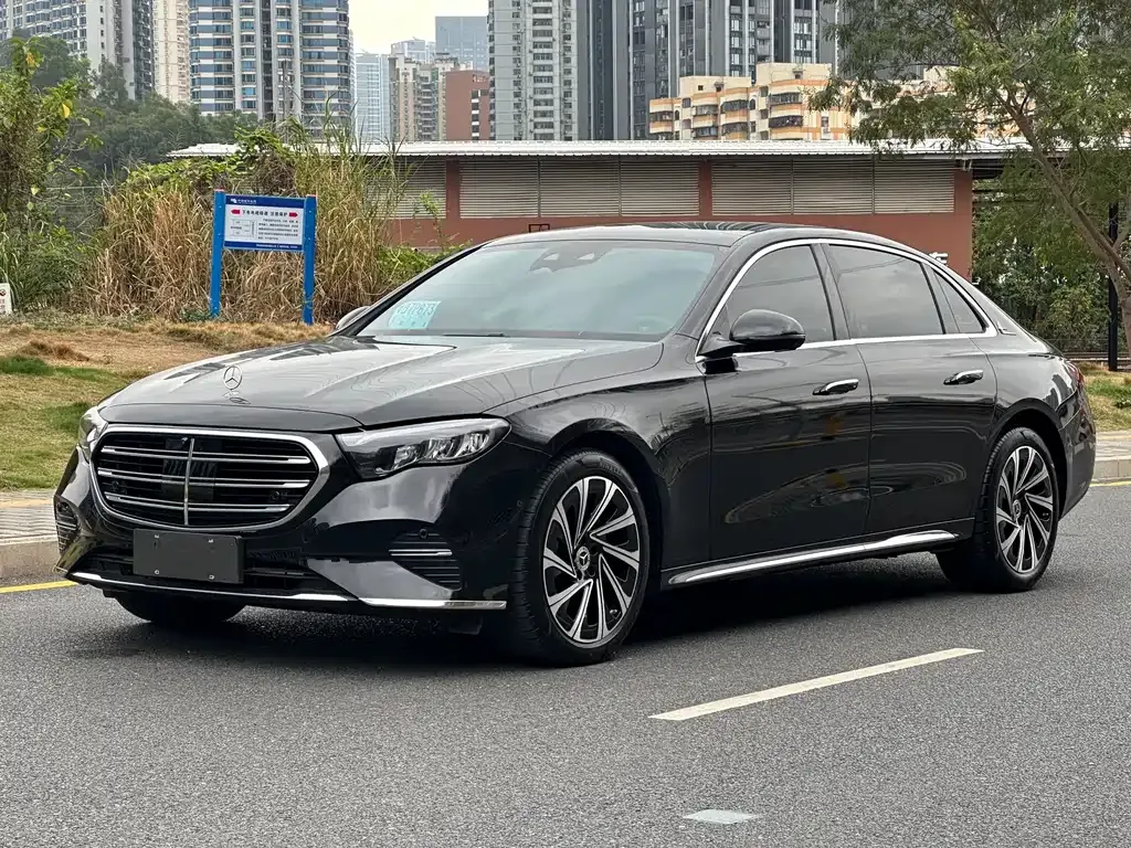 Mercedes-Benz E-Class 2025 из CN, фото 1