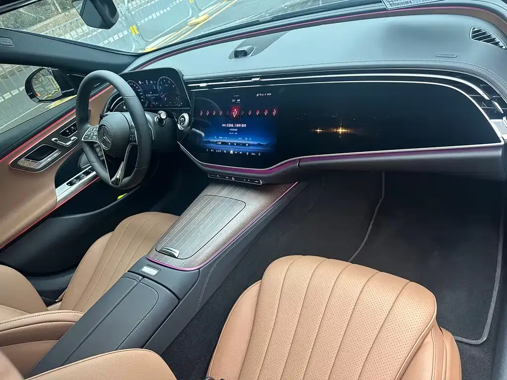 Mercedes-Benz E-Class 2025 из CN, фото 3