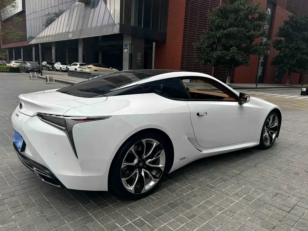 Lexus LC 2022 из CN, фото 9