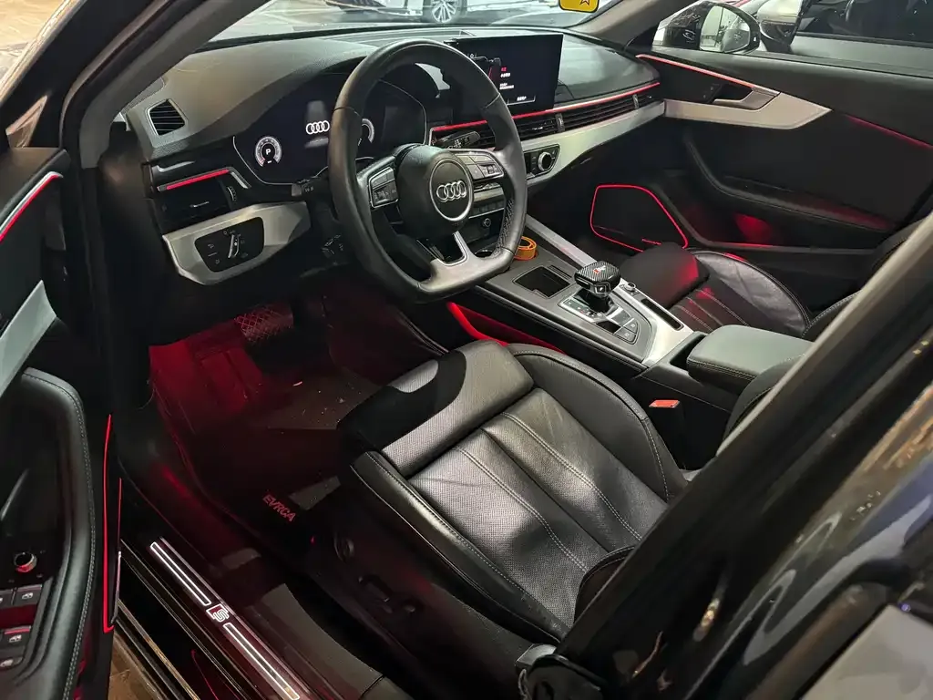 Audi A4L 2023 из CN, фото 5