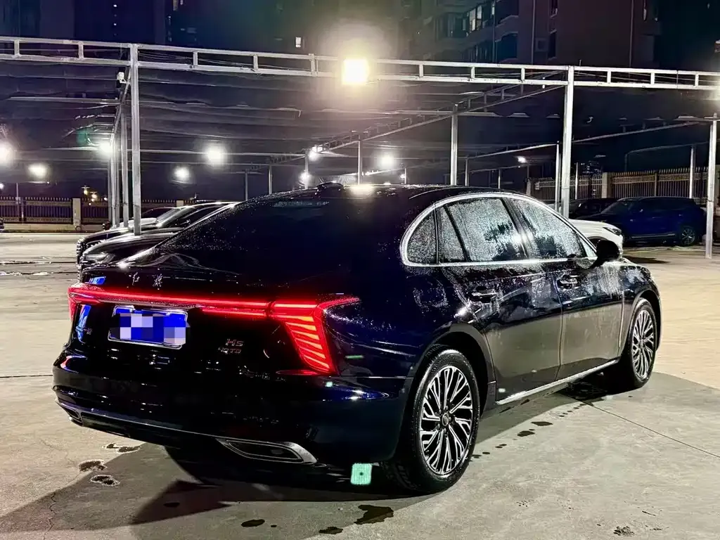 Hongqi H5 2025 из CN, фото 2