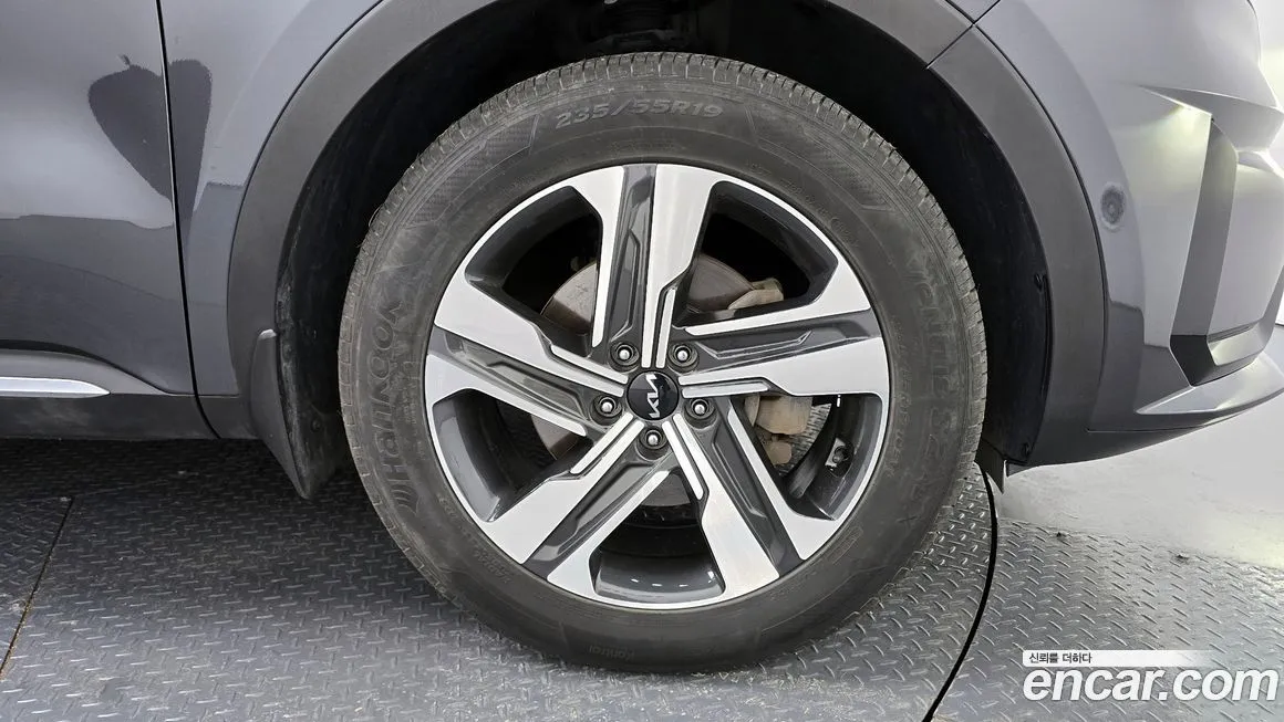 Kia Sorento 2023 из KR, фото 5