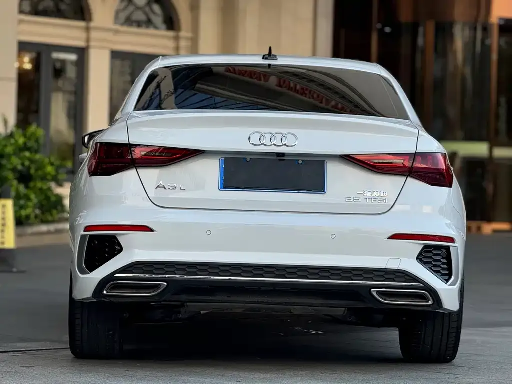 Audi A3 2024 из CN, фото 3