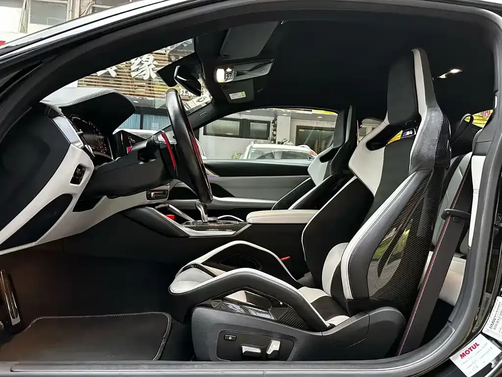 BMW M4 2022 из CN, фото 4