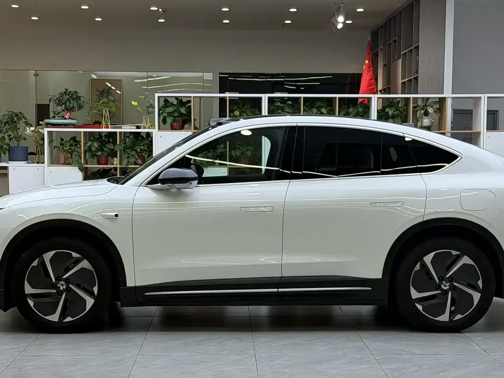 NIO EC6 2024 из CN, фото 3