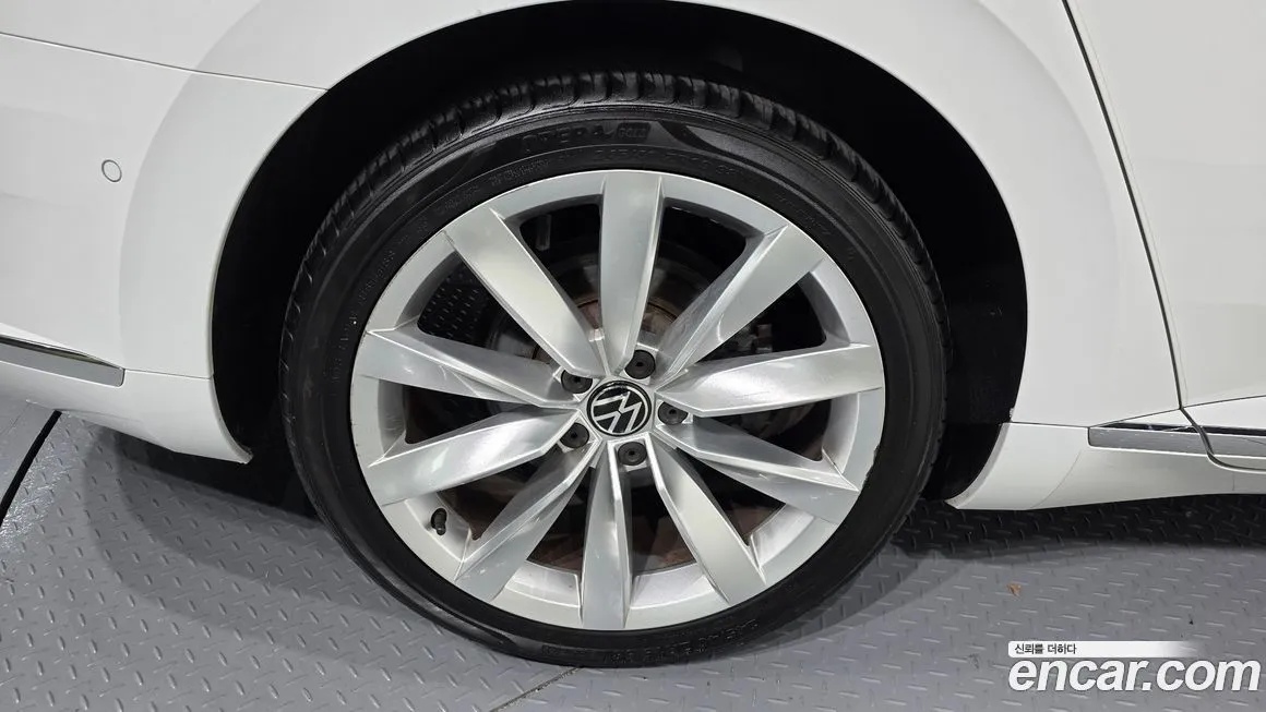 Volkswagen Arteon 2022 из KR, фото 2