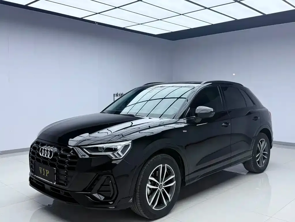 Audi Q3 2022 из CN, фото 1