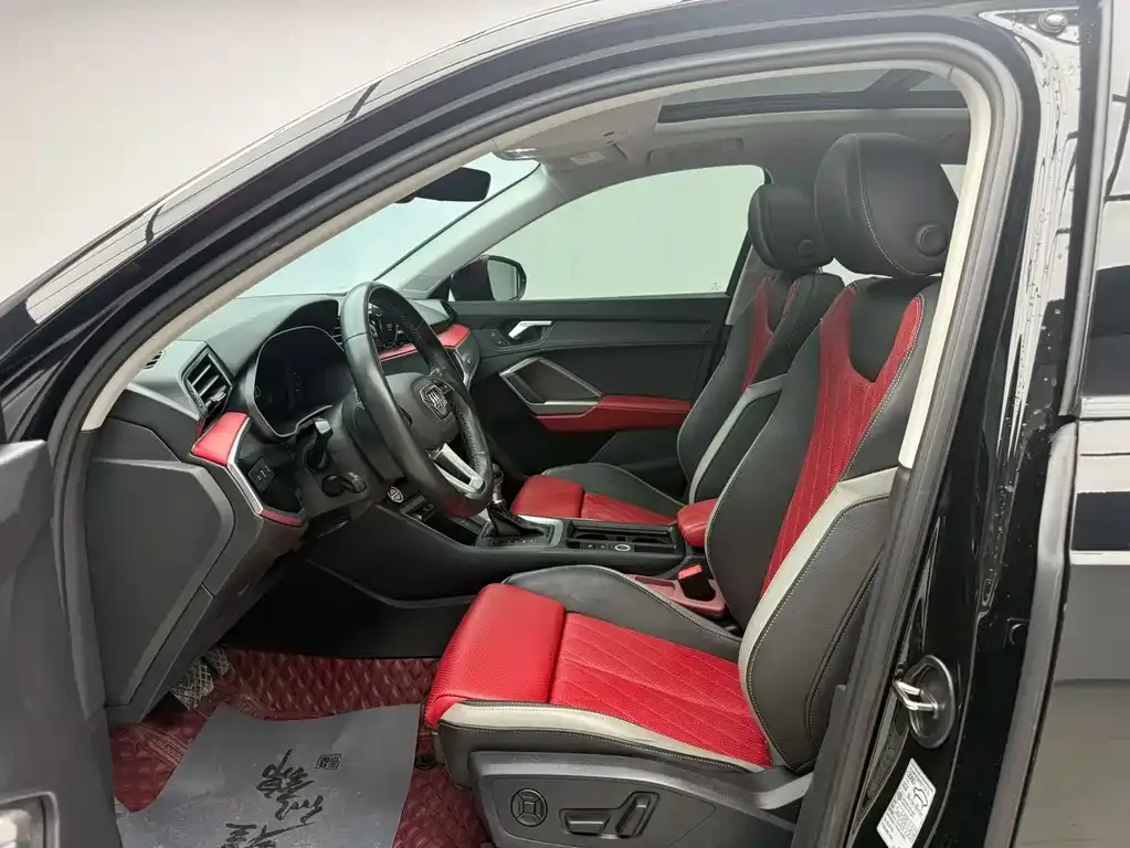 Audi Q3 2022 из CN, фото 9