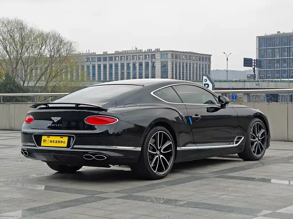 Bentley Continental 2021 из CN, фото 2