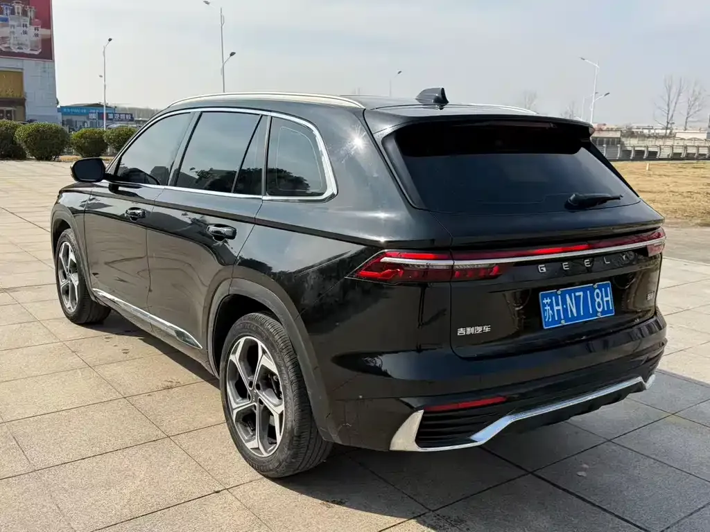 Geely Xingyue L — фото 6