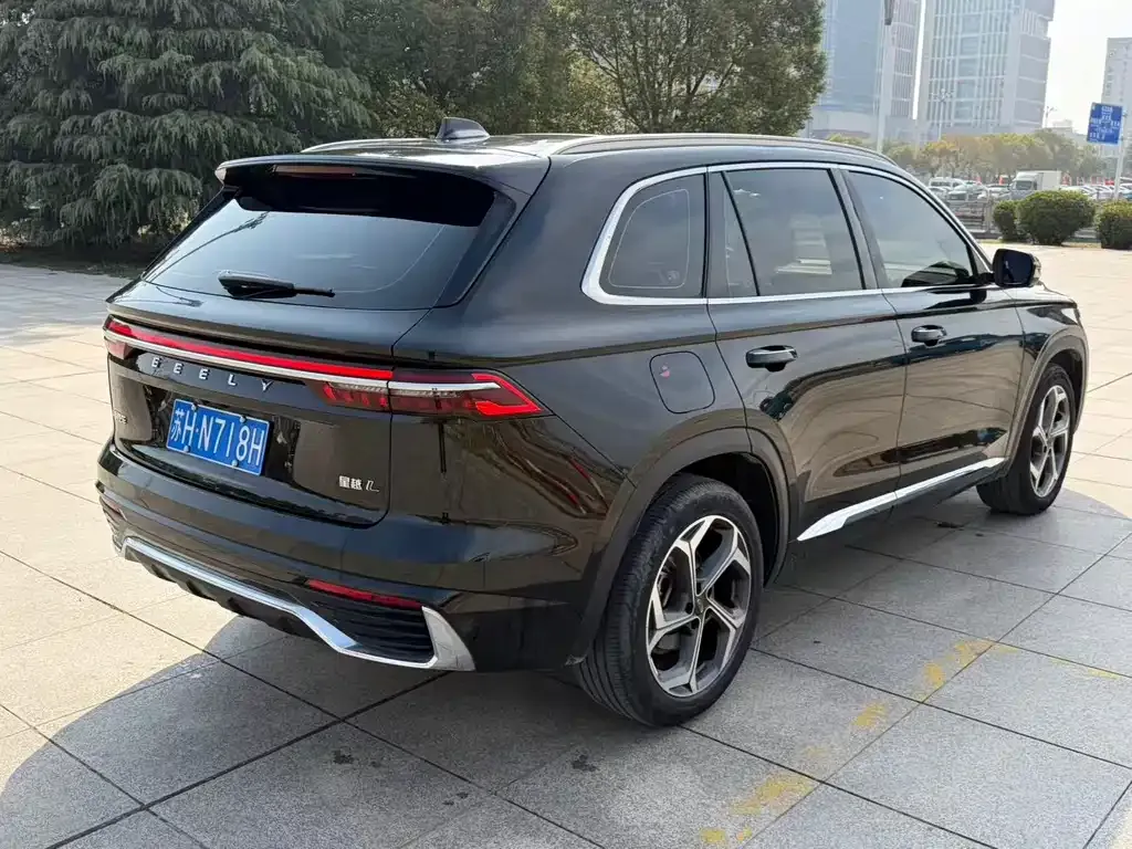 Geely Xingyue L — фото 9