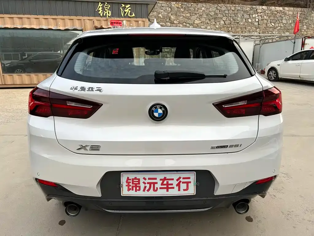 BMW X2 — фото 9