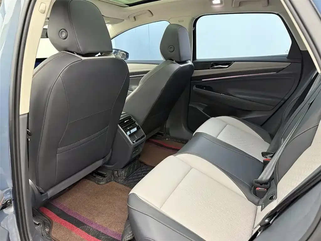 Volkswagen ID.7 VIZZION 2024 из CN, фото 8