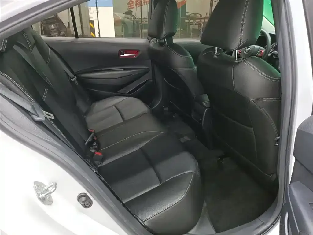 Toyota Corolla 2021 из CN, фото 6